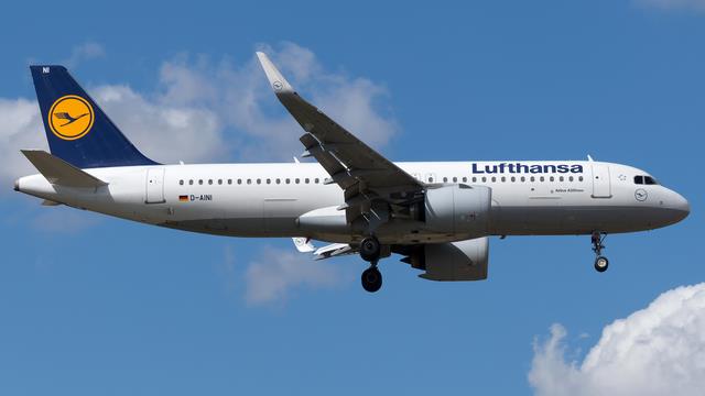 D-AINI:Airbus A320:Lufthansa